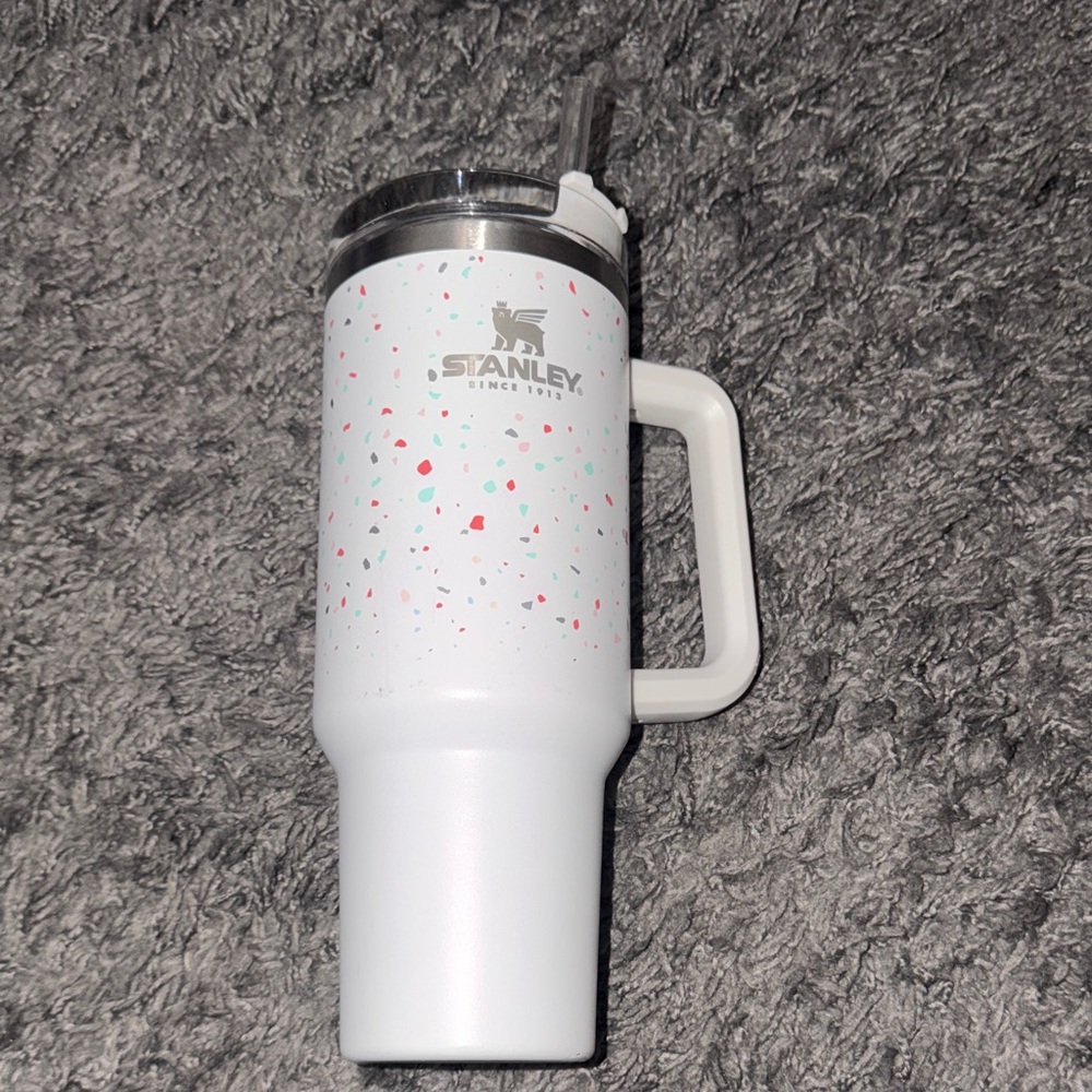 Stanley Speckled White Tumbler with Handle